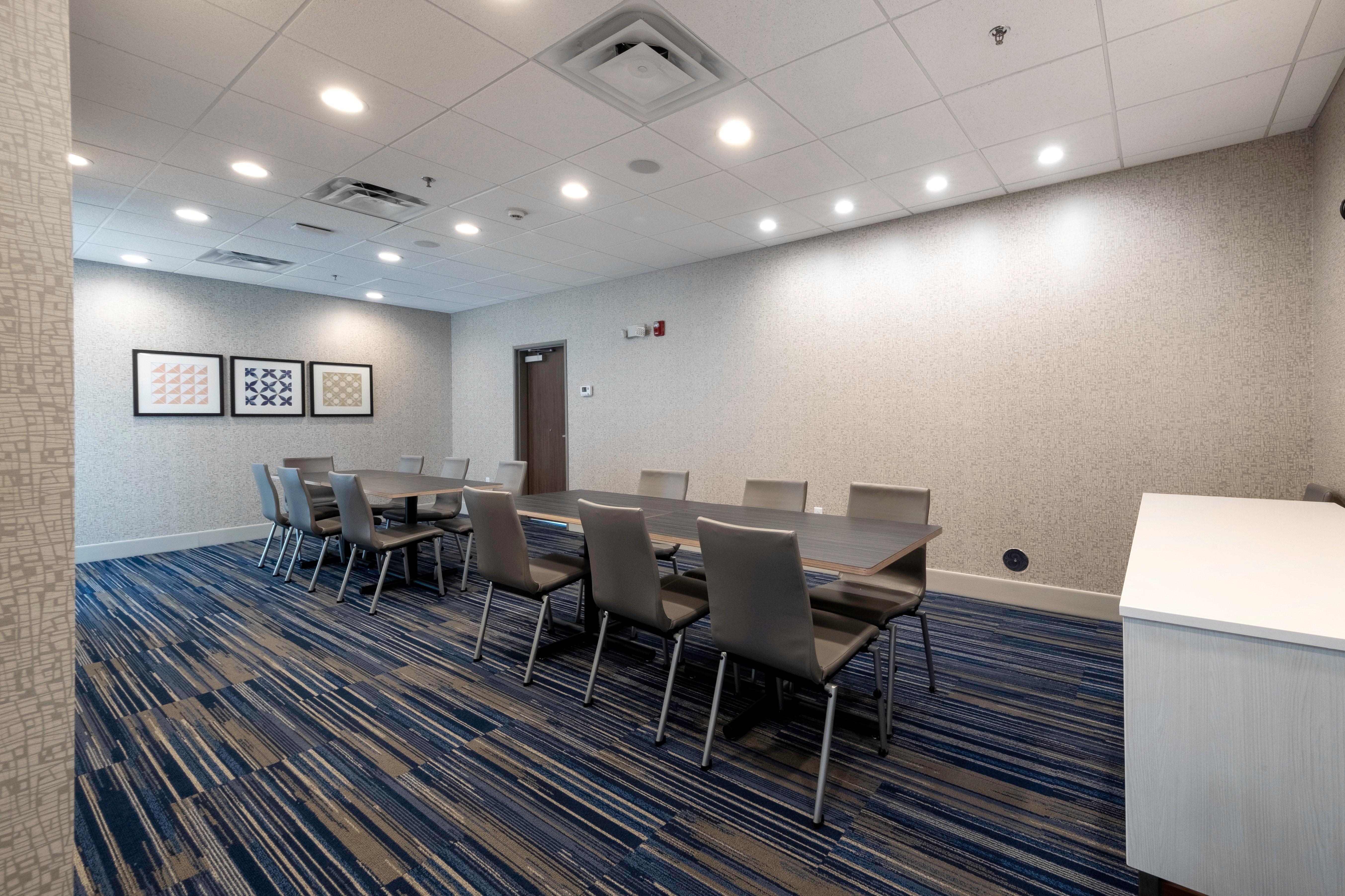 Holiday Inn Express & Suites - Staunton By Ihg Kültér fotó