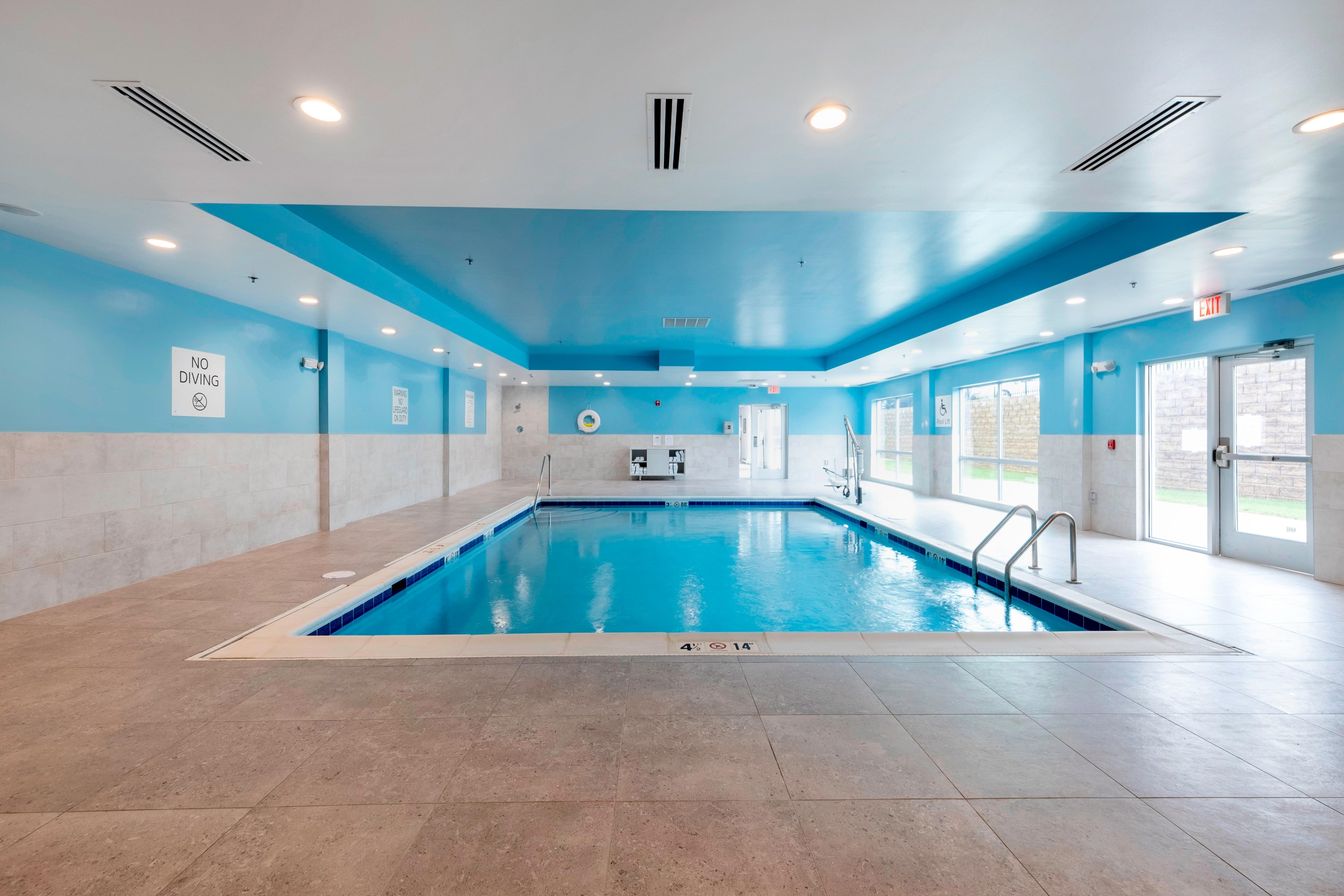 Holiday Inn Express & Suites - Staunton By Ihg Kültér fotó